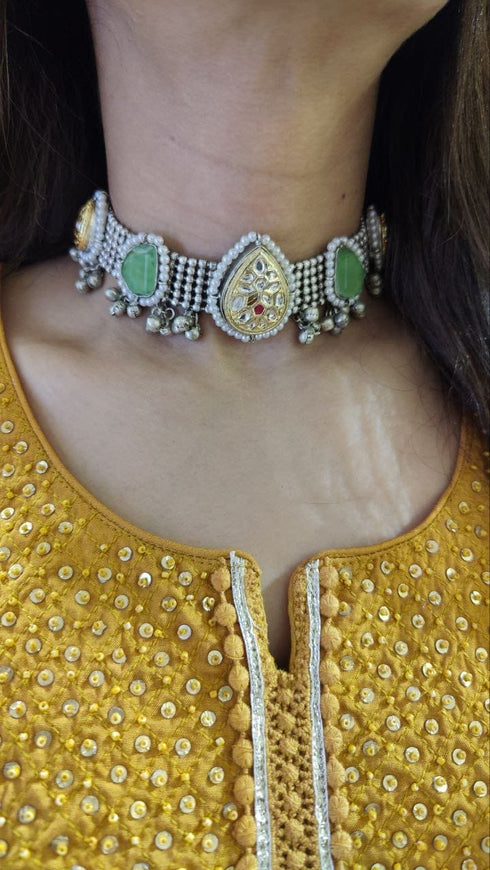 Oxidized Choker Necklace with Green Stones